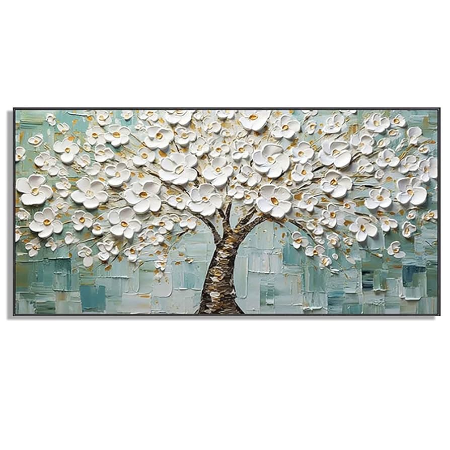 玄関の壁画をリビングに飾って、手描きの油絵を描いていますn